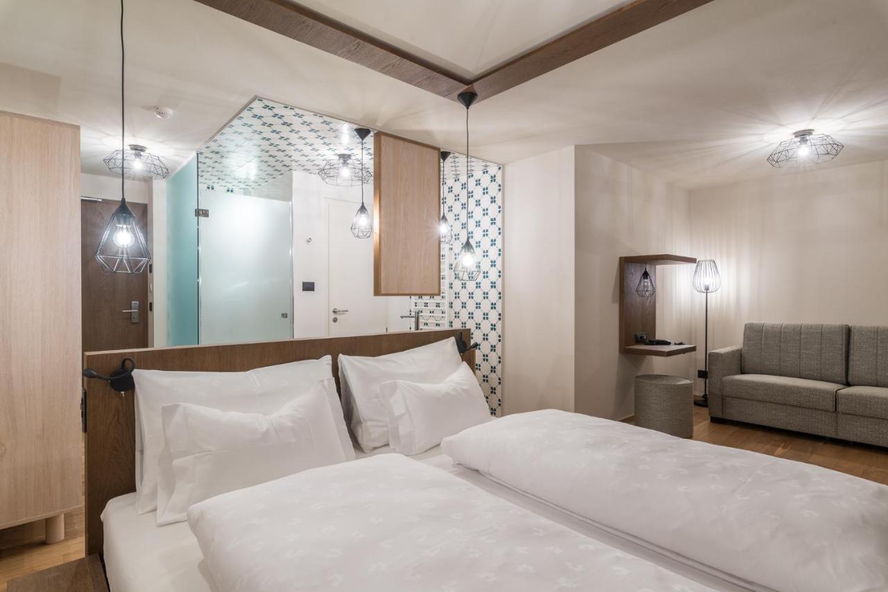 Hotel Tofana Сан-Кассиано Экстерьер фото