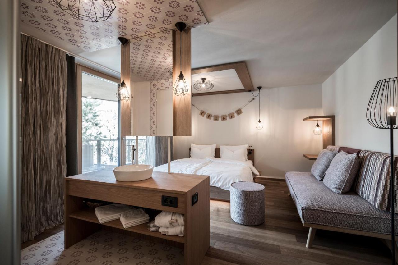 Hotel Tofana Сан-Кассиано Экстерьер фото