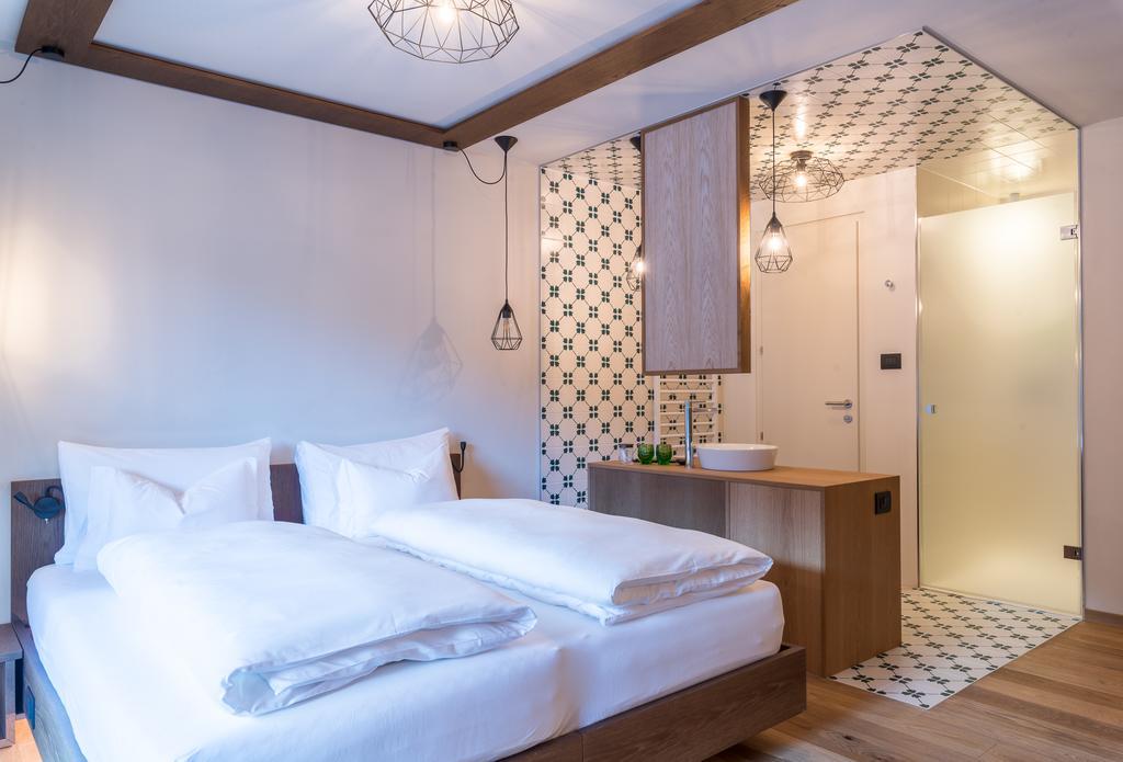 Hotel Tofana Сан-Кассиано Экстерьер фото